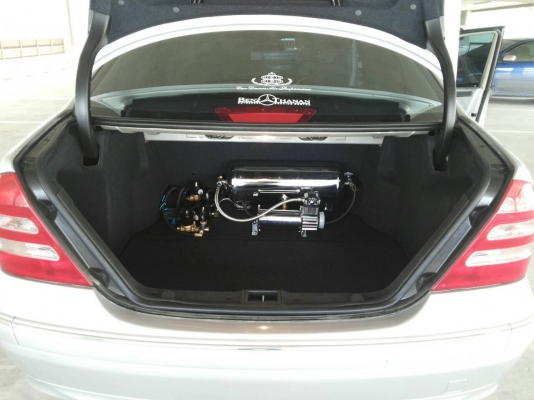 ขาย benz ตาถั่ว c200 kompressor w203 Avantgarde ปี2003