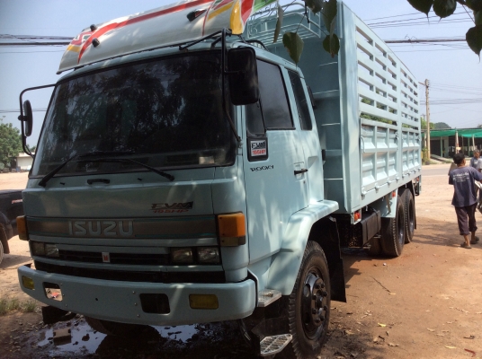 ISUZU ROCKY 195แท้ กระบะยาว 6.20ม. ครัทซีใหญ่ตลอด รถสวยพร้อมใช้งาน ขาย 830,000 บาท ISUZU ROCKY 195แท้ กระบะยาว 6.20ม. ครัทซีใหญ่ตลอด รถสวยพร้อมใช้งาน ขาย 830,000 บาท