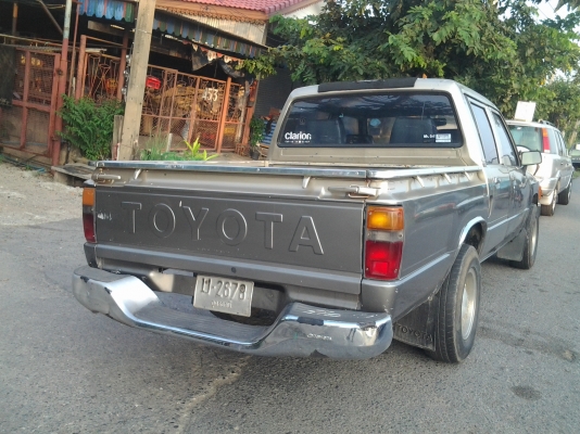 TOYOTA HILUX-HIRO ปี90 เครื่องแน่น สภาพสวย TOYOTA HILUX-HIRO ปี90 เครื่องแน่น สภาพสวย