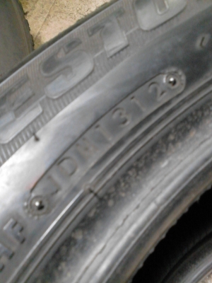 205/55R17 BRIDGESTONE TURANZA ER370 ปี2012 ( ไม่มีปะ ) มี 2 เส้น TEL.081-427-3941 205/55R17 BRIDGESTONE TURANZA ER370 ปี2012 ( ไม่มีปะ ) มี 2 เส้น TEL.081-427-3941