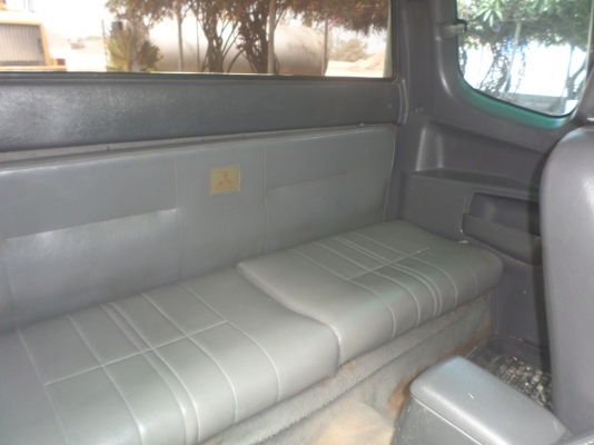 ขายมิตซูสตาด้า โฟร์วิน เครื่อง 2800 ปี 2000