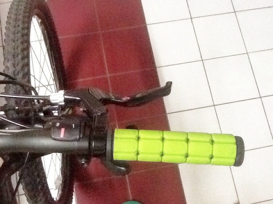 Specialized. Hardrock sport