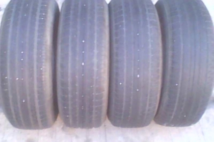 ยาง 16 เส้นละ 300 บาท