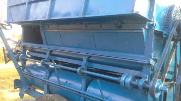 ขายตู้สีนวดข้าว 7 ฟุต เกษตรพัฒนา สุดถูกช่วงล่างเพลารถสิบล้อ ขายตู้สีนวดข้าว 7 ฟุต เกษตรพัฒนา สุดถูกช่วงล่างเพลารถสิบล้อ