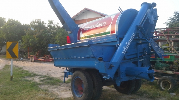 ขายตู้สีนวดข้าว 7 ฟุต เกษตรพัฒนา สุดถูกช่วงล่างเพลารถสิบล้อ