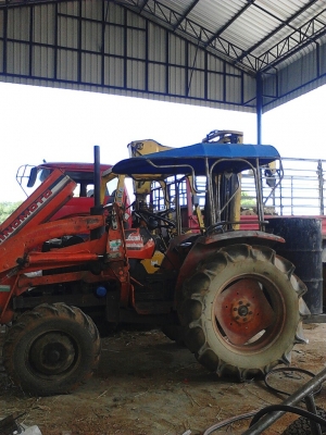 ขายรถไถ hinomoto ติดตัก 130,000