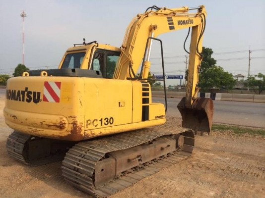 ขายรถแบคโฮ KOMATSU PC130-6 ระบบไฟฟ้าเต็ม ปี 2002 บูมยาวพิเศษใบแทร็ค 70 สภาพสวยมาก รถนอกนำเข้า มีVDOครับ