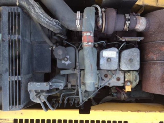 ขายรถแบคโฮ KOMATSU PC130-6 ระบบไฟฟ้าเต็ม ปี 2002 บูมยาวพิเศษใบแทร็ค 70 สภาพสวยมาก รถนอกนำเข้า มีVDOครับ