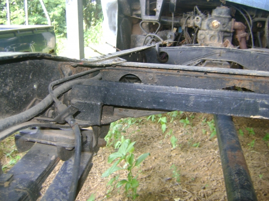 หัวแชสชี  ไม่มีตัวถัง  ถอดเครื่องสีข้าว  ( แจ้ง ม.79 )   ราคา 73,000 บาท