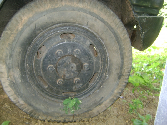 หัวแชสชี  ไม่มีตัวถัง  ถอดเครื่องสีข้าว  ( แจ้ง ม.79 )   ราคา 73,000 บาท