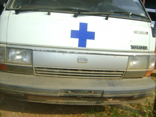 รถตู้ ( ประมูล รถราชการ )ตามภาพ  65,000  บาท