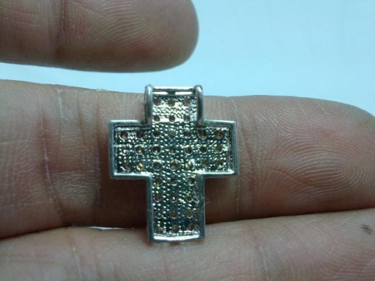 จี้ไม้กางเขนเงินประดับเพชรรัสเซีย