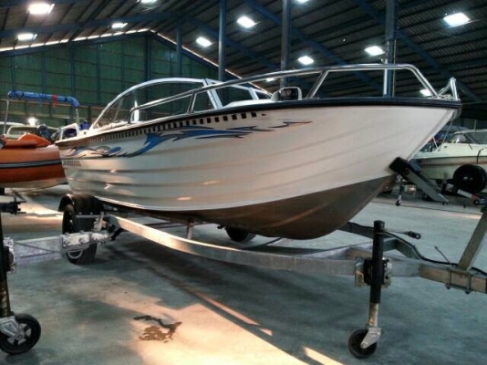 ขายเรือ BLUEFIN420 เครื่อง YAMAHA 40แรงfour
