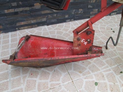 เครื่องแหวกร่องกล้านา !!!    MARUYAMA     MKF-310   รหัสสินค้า : 13001326   หรือเพิ่มเติมไดที่ www.nihonmono.com