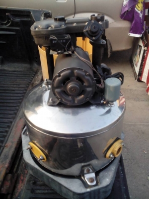 ขายปั๊มน้ำมิตรซูบิชิ 205 วัตถ์ ถังเลสสวยมากครับ