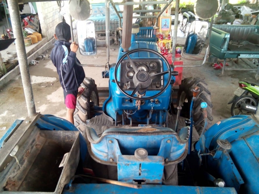 ขายรถไถฟอร์ด 6610