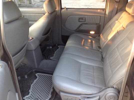 อีซูซุ ไทยรุ่ง แอดเวนเจอ เครื่อง 3000 2WD รุ่นสุดท้าย อีซูซุ ไทยรุ่ง แอดเวนเจอ เครื่อง 3000 2WD รุ่นสุดท้าย