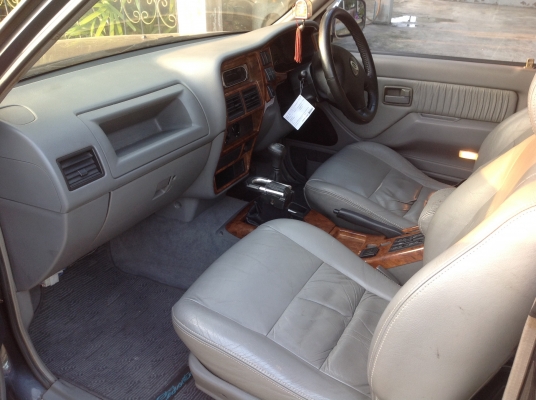 อีซูซุ ไทยรุ่ง แอดเวนเจอ เครื่อง 3000 2WD รุ่นสุดท้าย อีซูซุ ไทยรุ่ง แอดเวนเจอ เครื่อง 3000 2WD รุ่นสุดท้าย