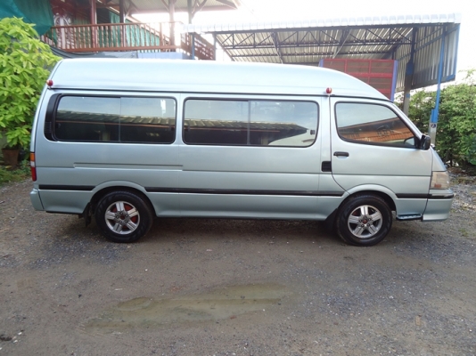 รถตู้ Toyota commuter ปี 2004 หลังคาสูง ช่วงยาว เครื่องดี 1jz แก๊ส หัวฉีด lpg ขับดี ประหยัด รถตู้ Toyota commuter ปี 2004 หลังคาสูง ช่วงยาว เครื่องดี 1jz แก๊ส หัวฉีด lpg ขับดี ประหยัด