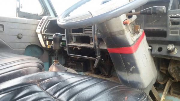 ISUZU-NKR.เครื่อง110.ครัชซีสวย.เคริ่องแน่น.สภาพสวยมากพร้อมใช้..ราคา255.000.บ