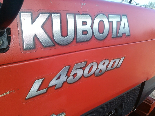 ขายด่วนครับคูโบต้า45DI สภาพสวยมากครับเดิมไม่เคยแกะไม่เคยทำสีครับ 46แรง