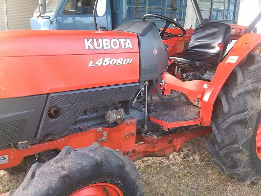 ขายด่วนครับคูโบต้า45DI สภาพสวยมากครับเดิมไม่เคยแกะไม่เคยทำสีครับ 46แรง