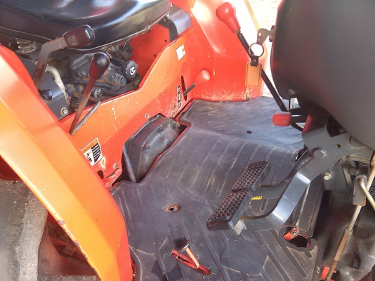 ขายด่วนครับคูโบต้า45DI สภาพสวยมากครับเดิมไม่เคยแกะไม่เคยทำสีครับ 46แรง