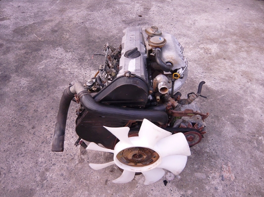 ขายเครื่องยนต์ดีเซล 2 ตัว 2 สไตส์ ขายเครื่องยนต์ดีเซล 2 ตัว 2 สไตส์