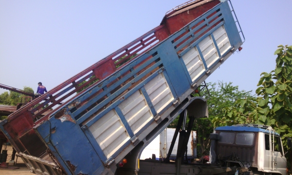 ขายกระบะดั้มครบชุด