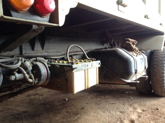 ขายรถดัมพ์ดิน6ล้อฮีโน่ เครื่องWO6D เกียร์ HO ช่วงล่างF พ่วงมาลัยพาวเวอร์ เบรคทิฟฟี่