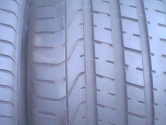 ขายยางใช้แล้ว Pirelli 255/35/19 ปี 11 คู่ 2500 บาท