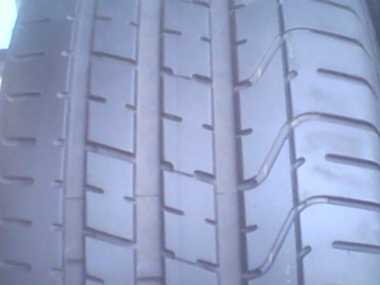 ขายยางใช้แล้ว Pirelli 255/35/19 ปี 11 คู่ 2500 บาท