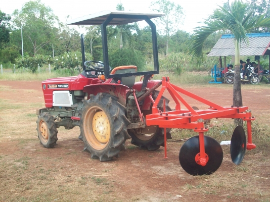 ผานยกล่องรถไถเล็กของใหม่