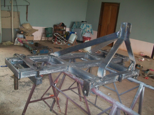 ผานยกล่องรถไถเล็กของใหม่