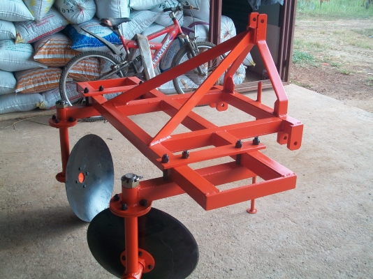 ผานยกล่องรถไถเล็กของใหม่