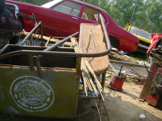 สามล้อ / พ่วงข้าง เผื่อท่านใด ใช้ประโยนช์  ราคา  10,000 บาท