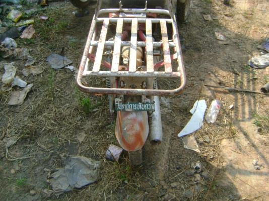 สามล้อ / พ่วงข้าง เผื่อท่านใด ใช้ประโยนช์  ราคา  10,000 บาท