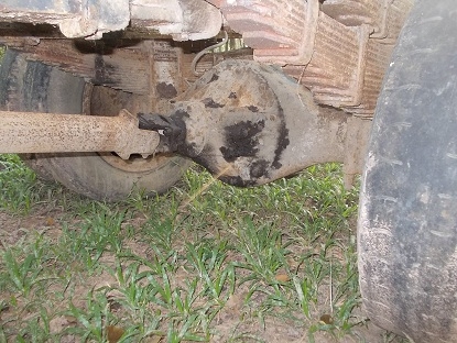 ขายช่วงล่าง 6 ล้อใหญ่ ใช้งานอยู่ ถอดขาย จะเปลี่ยนเป็น 10 ล้อ