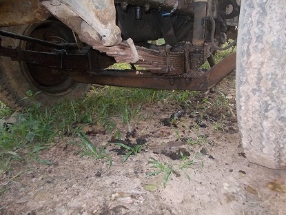 ขายช่วงล่าง 6 ล้อใหญ่ ใช้งานอยู่ ถอดขาย จะเปลี่ยนเป็น 10 ล้อ