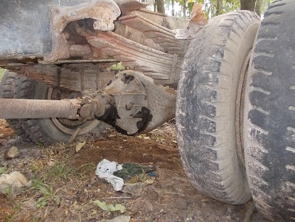 ขายช่วงล่าง 6 ล้อใหญ่ ใช้งานอยู่ ถอดขาย จะเปลี่ยนเป็น 10 ล้อ