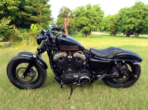 ธารนนทบุรี//ขาย hd 48 ปี2013 ของแต่งเทพๆ สภาพนางฟ้า วิ่งน้อยครับ อินวอยท์+สรรพสารมิตรแท้ทุกฉบับ