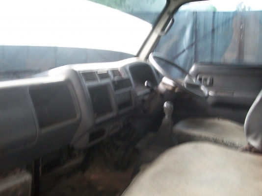 TOYOTA ไดน่า 400 3 ใบปัดติดเครนtadano3ท่อน TOYOTA ไดน่า 400 3 ใบปัดติดเครนtadano3ท่อน