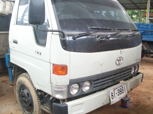 TOYOTA ไดน่า 400 3  ใบปัดติดเครนtadano3ท่อน