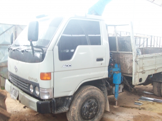 TOYOTA ไดน่า 400 3 ใบปัดติดเครนtadano3ท่อน TOYOTA ไดน่า 400 3 ใบปัดติดเครนtadano3ท่อน