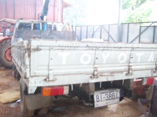 TOYOTA ไดน่า 400 3 ใบปัดติดเครนtadano3ท่อน TOYOTA ไดน่า 400 3 ใบปัดติดเครนtadano3ท่อน