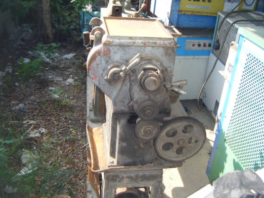 เครื่องกลึง