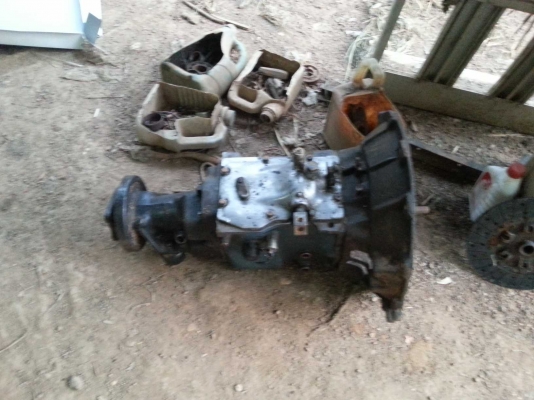 ขายเกียร์ นิสันคาบอน  5 เกียร์