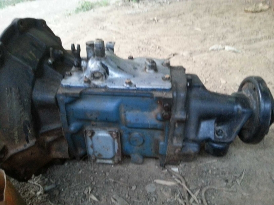 ขายเกียร์ นิสันคาบอน 5 เกียร์ ขายเกียร์ นิสันคาบอน 5 เกียร์