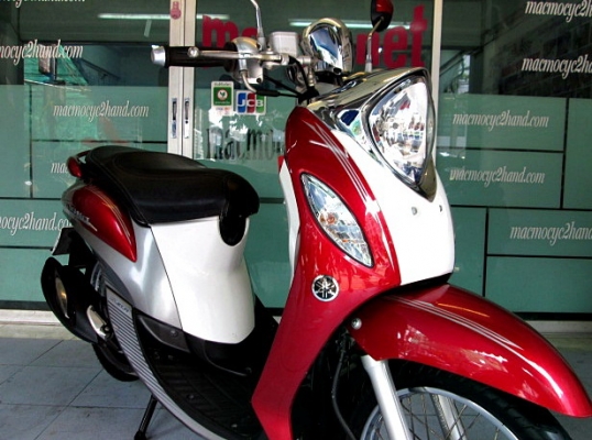 Fino fi  สีแดง ขาว เทา รถเดือน พฤศจิกายน ปี56 ไมล์ 12153 โล รุ่นใหม่หัวฉีด โปรโมชั่น ของแถม 2 รายการ 24900