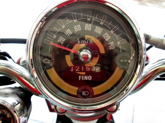 Fino fi สีแดง ขาว เทา รถเดือน พฤศจิกายน ปี56 ไมล์ 12153 โล รุ่นใหม่หัวฉีด โปรโมชั่น ของแถม 2 รายการ 24900 Fino fi สีแดง ขาว เทา รถเดือน พฤศจิกายน ปี56 ไมล์ 12153 โล รุ่นใหม่หัวฉีด โปรโมชั่น ของแถม 2 รายการ 24900